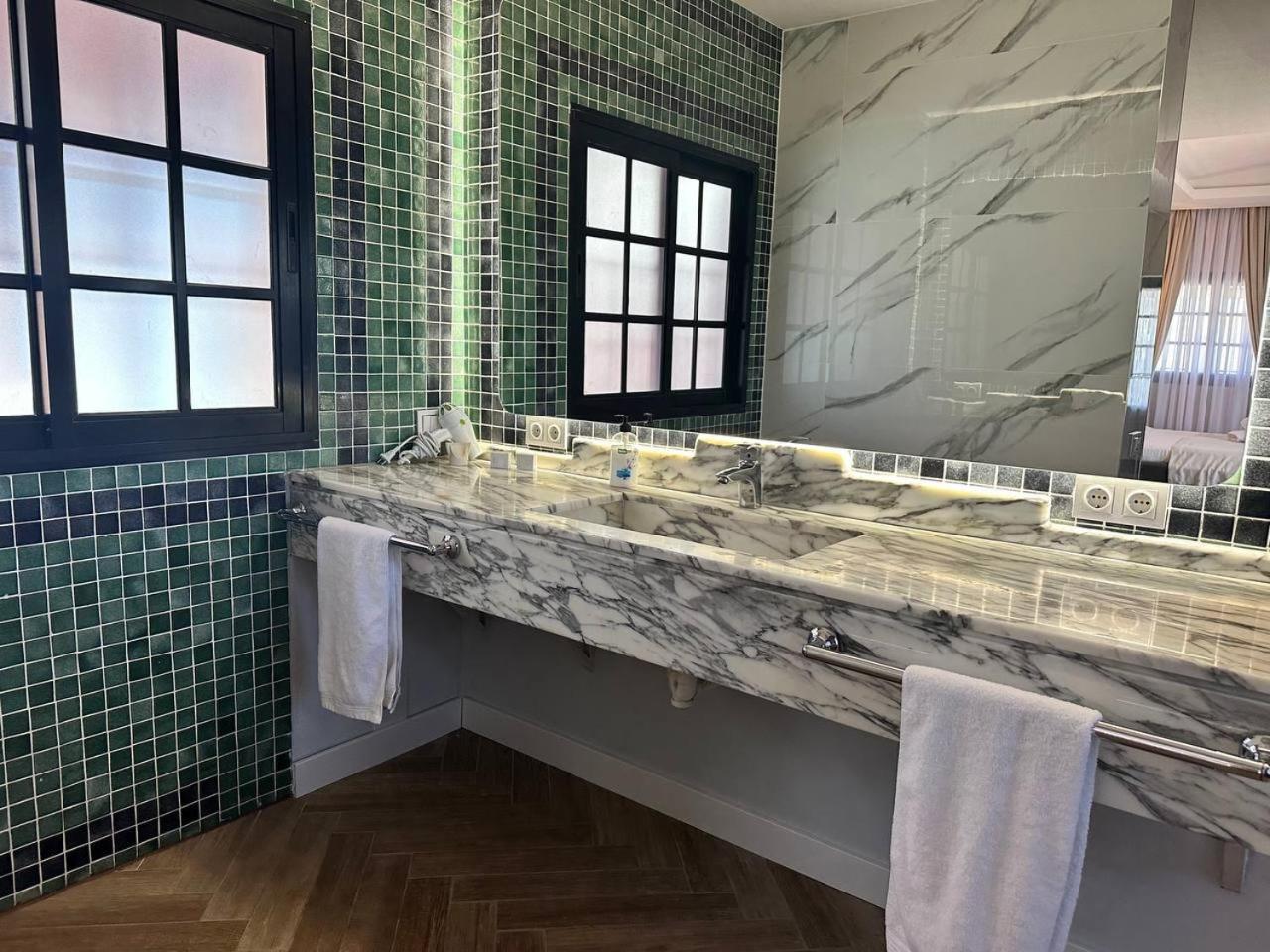 Miramar Boutique Apartments Adults Only Corralejo Bagian luar foto